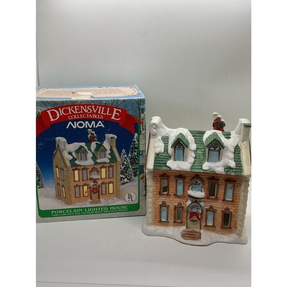 Dickensville Porcelain Holiday House - NO LIGHT